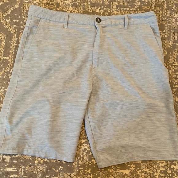 BKE Hybrid Standard Fit Shorts Men's sz 36/21 Grey Poly Blend Flat Front Shorts - Picture 1 of 4